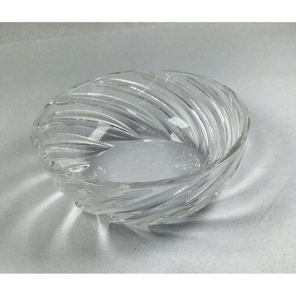 MARQUIS BY WATERFORD 3.75” Round Crystal Bowl Swirling Cut quiet luxury - Picture 1 of 8